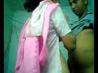 Indian Bengali College Girl First Time Sex With Bf-On Cam